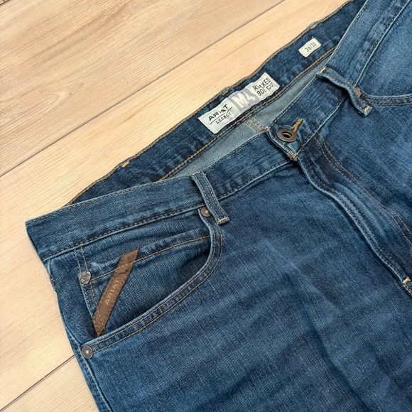 Ariat M4 Legacy Relaxed Boot Cut Jeans 36x30 Dark Wash Cowboy - Picture 5 of 10